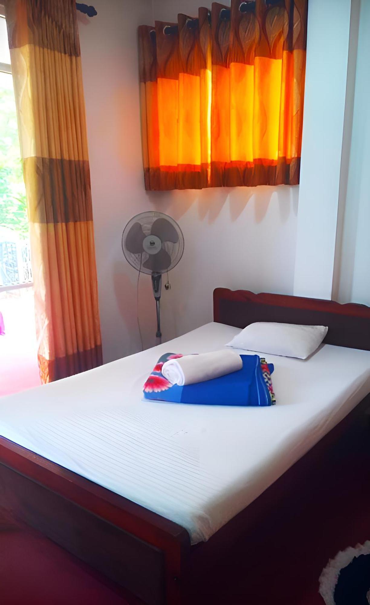 Senehas Homestay Ella Bagian luar foto